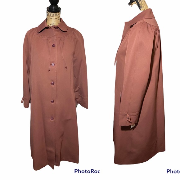 Vintage Forecaster of Boston Trench Size 6 Brown - Picture 1 of 8